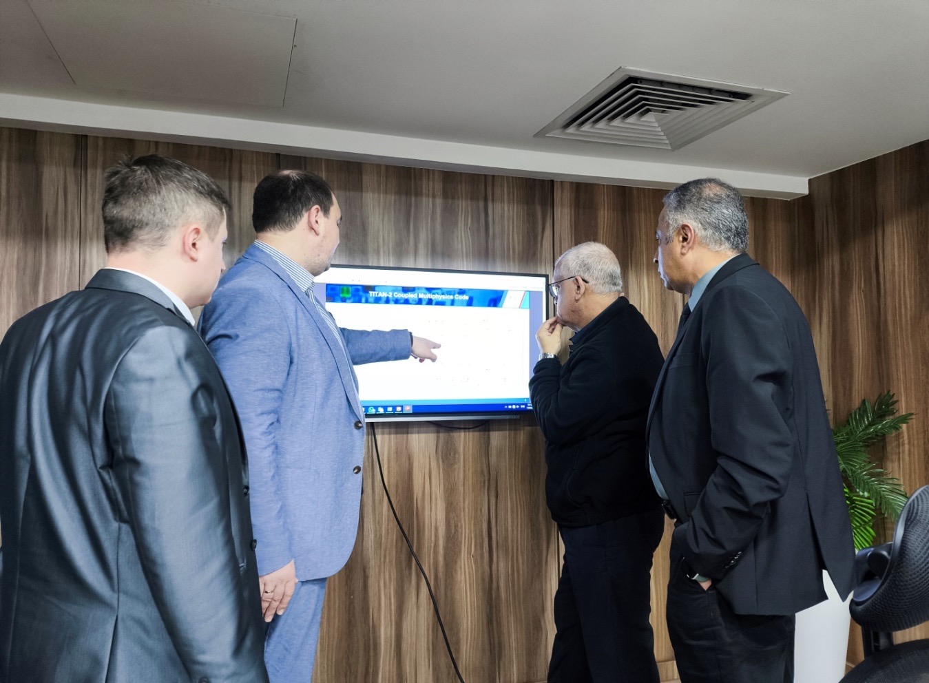 Делегация АО «ВО «Безопасность» с рабочим визитом посетила офис ENRRA в Арабской республике Египет